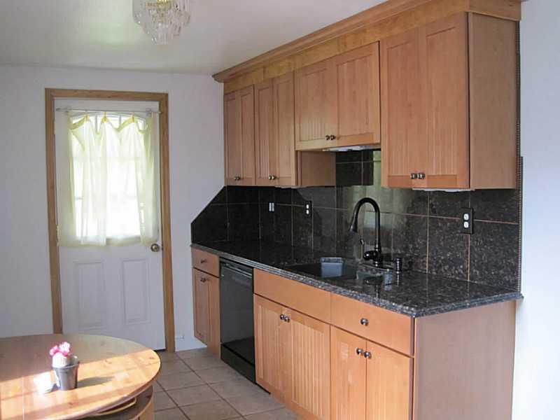 1490 Rydal Street Pittsburgh, PA 15205 - Photo 7 of 25 Kitchen.