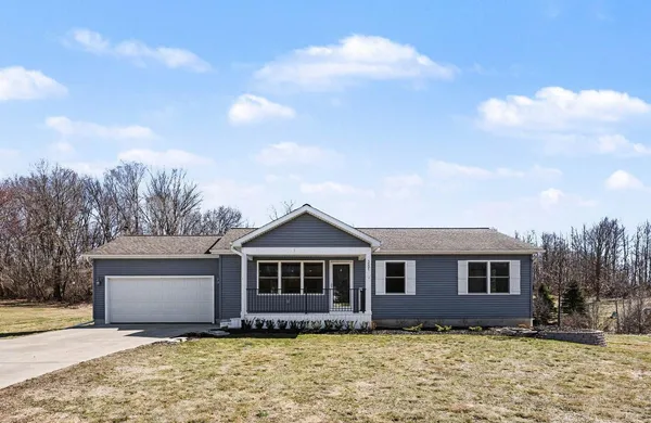 $314,900 | 3007 Twin Meadows Drive, Jackson, MI 49201