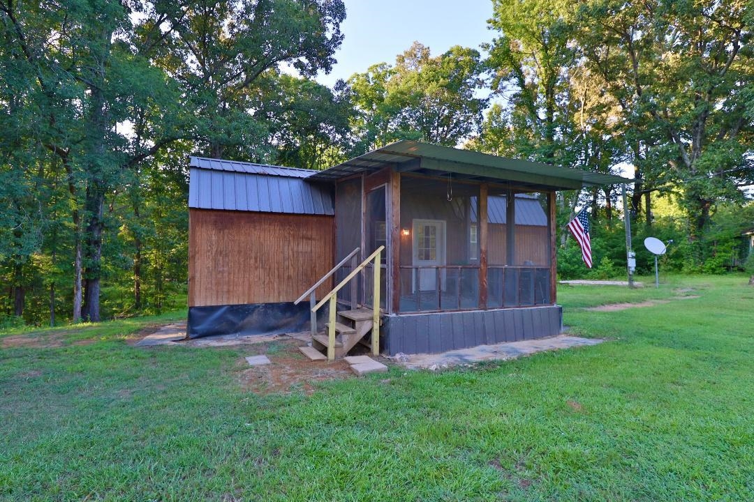 1611 King Road Sardis, MS 38666 - Photo 3 of 22