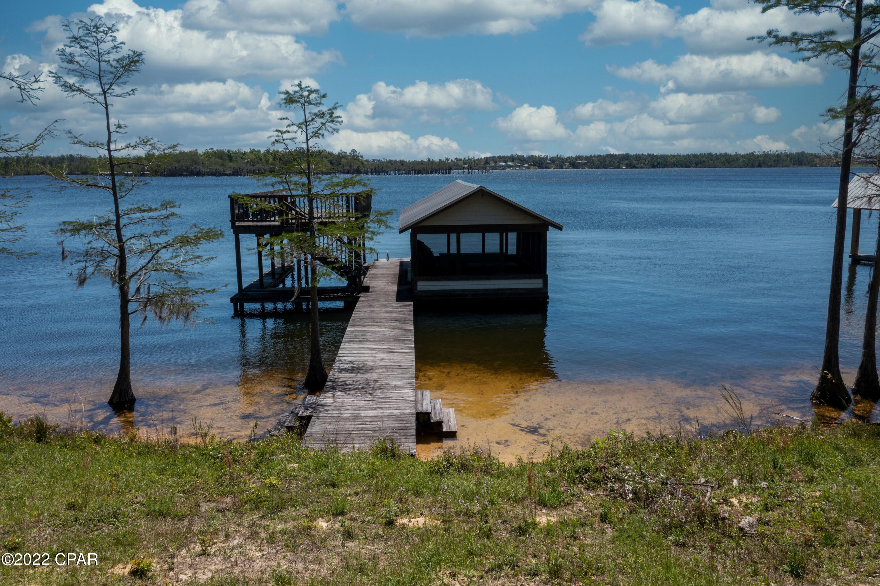 538 Lakepoint Road Alford, FL 32420 - Photo 15 of 23 Gallery Image 15