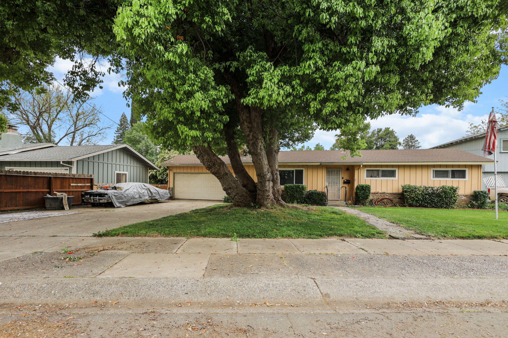 3414 Bardick Road Anderson, CA 96007 - Photo 33 of 36 Front of House