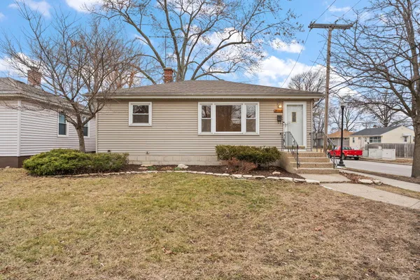 $224,900 | 7104 Northcote Avenue, Hammond, IN 46324