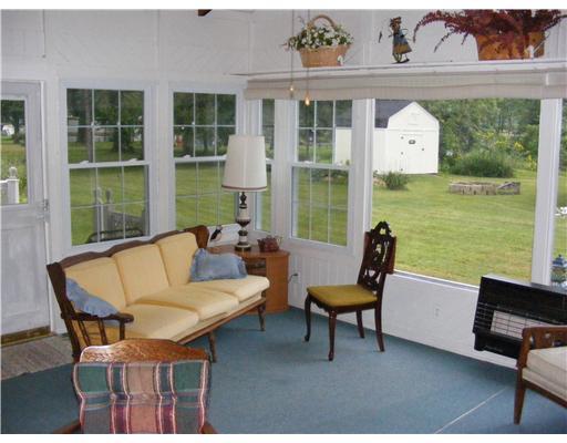27 Village Road Slippery Rock, PA 16057 - Photo 7 of 18 Den/Family/Great Room.