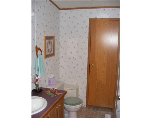27 Village Road Slippery Rock, PA 16057 - Photo 9 of 18 Master Bath/Spa.