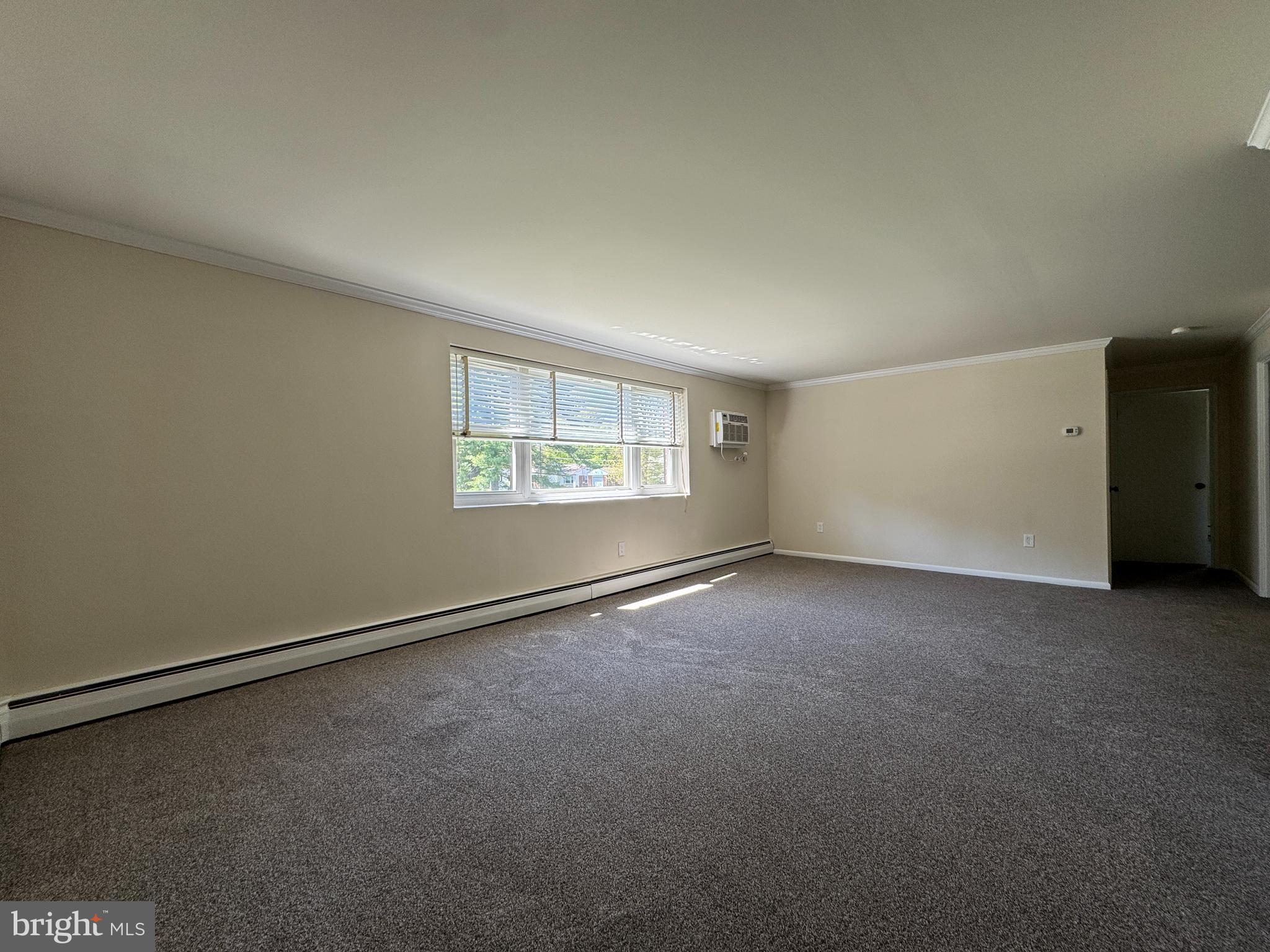 804 Vaughn Road, Unit A5 Pottstown, PA 19465 - Photo 4 of 9 Living Room