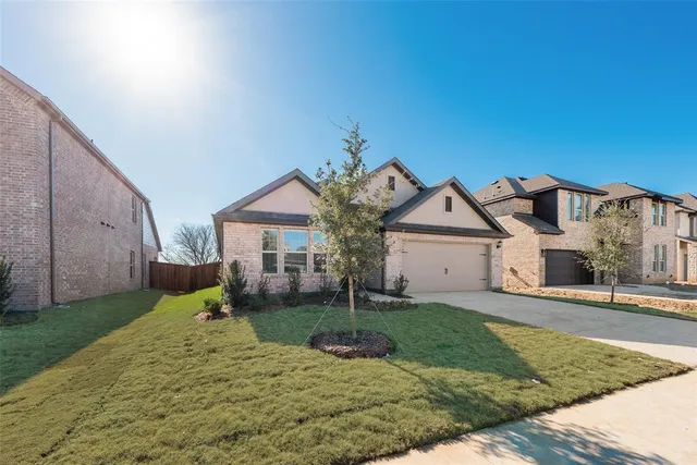 $2,300 | 13172 Zion Drive, Providence Village, TX 76227