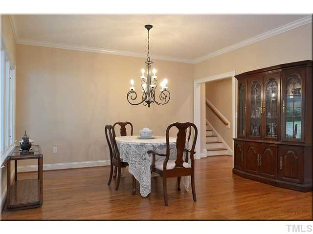 8921 O Oneal Road Raleigh, NC 27613 - Photo 4 of 25 Dining Room