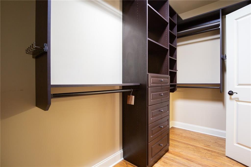 3195 Stonecrest Drive Cumming, GA 30041 - Photo 41 of 63 a view of walk in closet