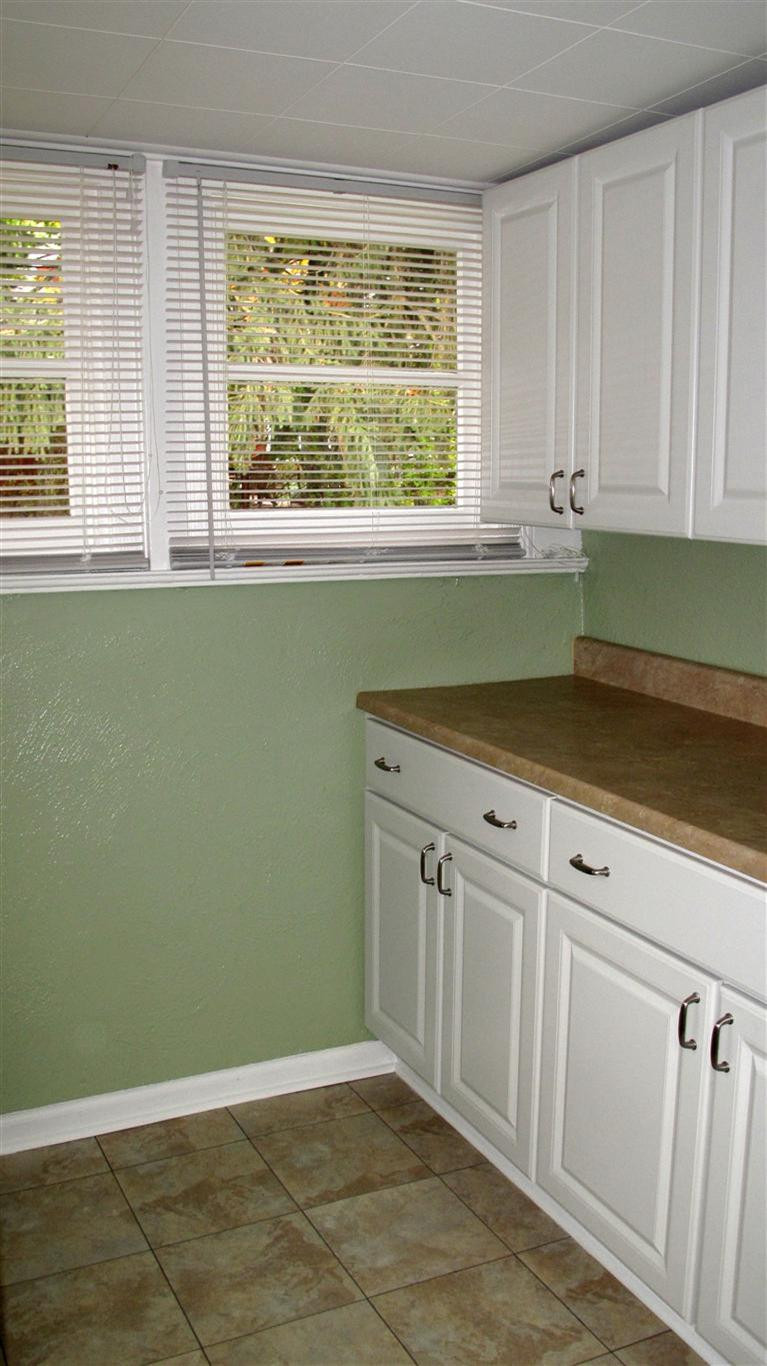 303 Maple Ridge Ann Arbor, MI 48103 - Photo 13 of 29 Photo 13