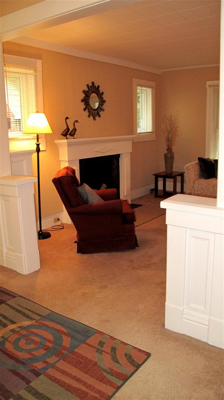 303 Maple Ridge Ann Arbor, MI 48103 - Photo 8 of 29 Photo 8