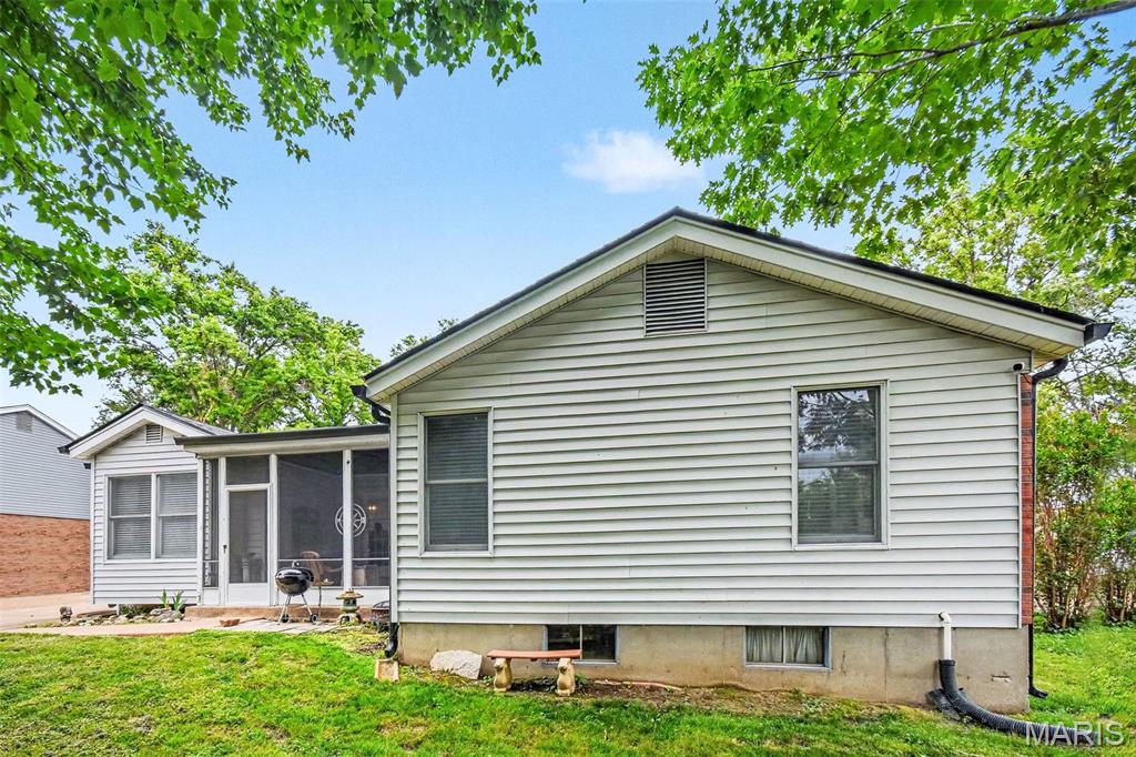 4706 Butler Hill Road St. Louis, MO 63128 - Photo 30 of 34