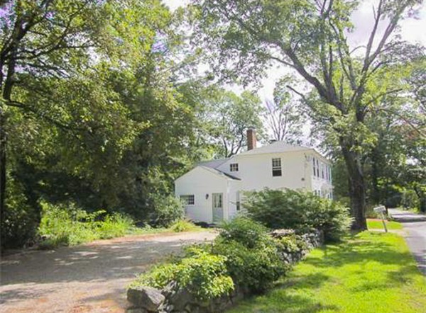 317 Glen Road Weston, MA 02493 - Photo 2 of 11 Gallery Image 2