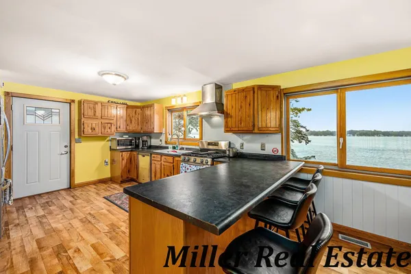 $539,000 | 9059 Highway 43, Delton, MI 49046