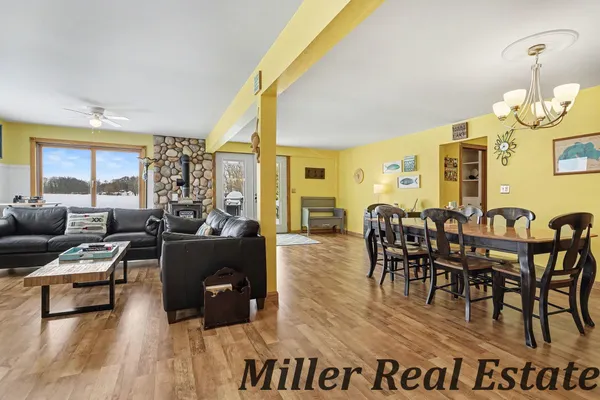 $539,000 | 9059 Highway 43, Delton, MI 49046