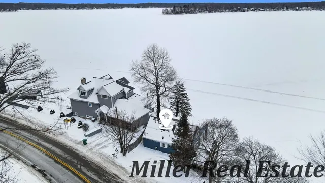 $559,000 | 9059 Highway 43, Delton, MI 49046