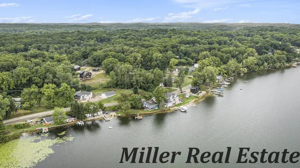 $539,000 | 9059 Highway 43, Delton, MI 49046