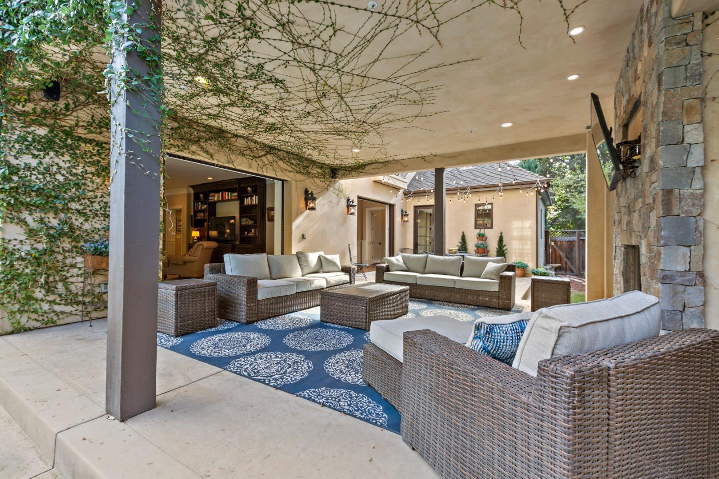 1187 Clark Way San Jose, CA 95125 - Photo 23 of 81 a living room with furniture and a tree