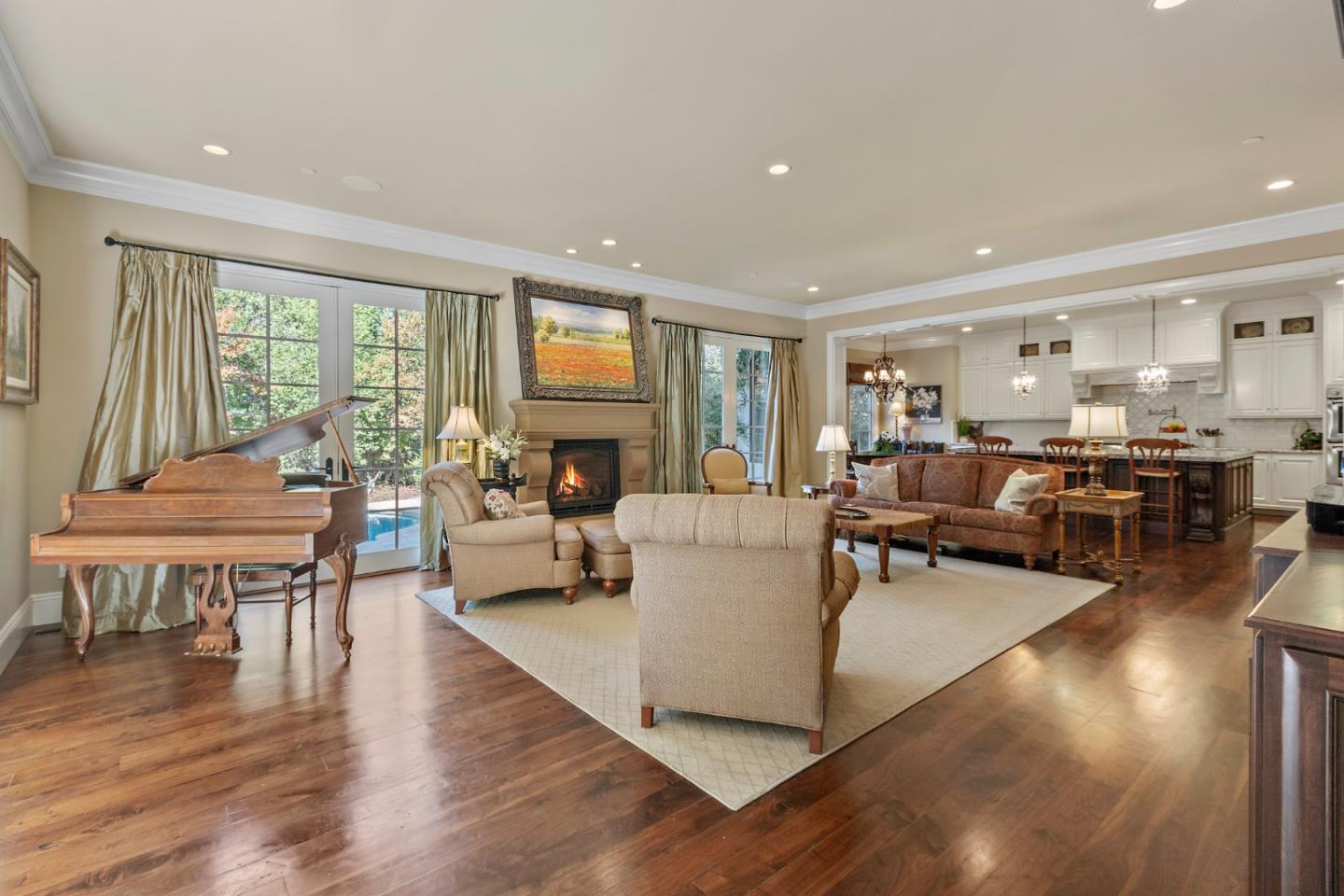 1187 Clark Way San Jose, CA 95125 - Photo 31 of 81 a living room with furniture and a table