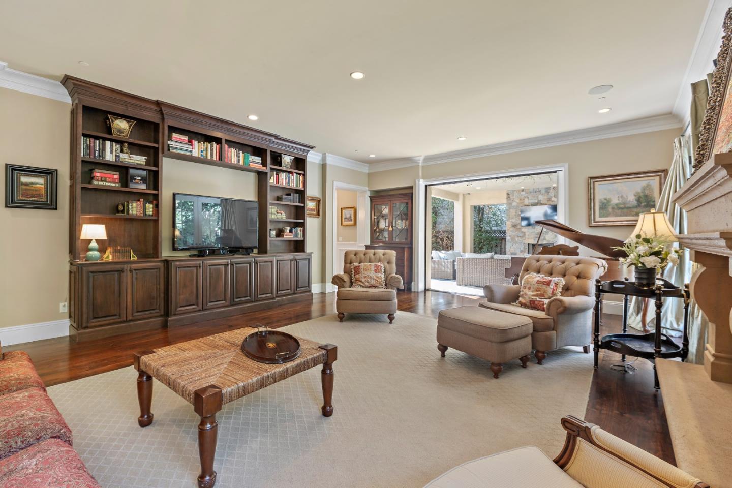 1187 Clark Way San Jose, CA 95125 - Photo 34 of 81 a living room with furniture and a flat screen tv
