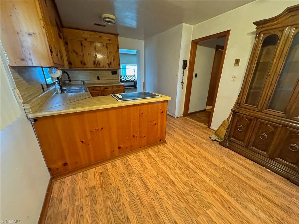 6793 Weant Road High Point, NC 27263 - Photo 5 of 18 Gallery Image 5