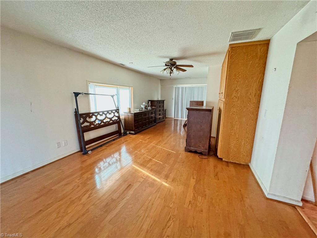 6793 Weant Road High Point, NC 27263 - Photo 7 of 18 Gallery Image 7