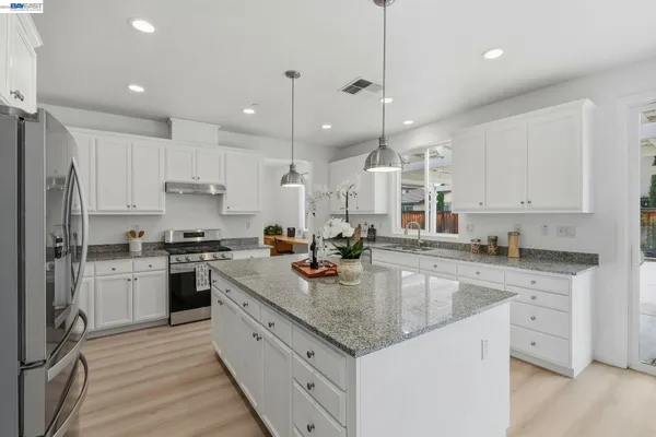 $898,000 | 574 Mandevilla Drive, Brentwood, CA 94513
