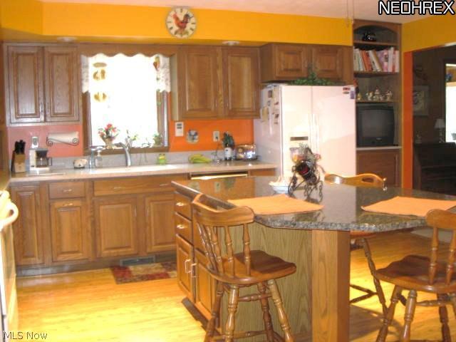 2188 Hewitt Gifford Road Southwest Warren, OH 44481 - Photo 8 of 25