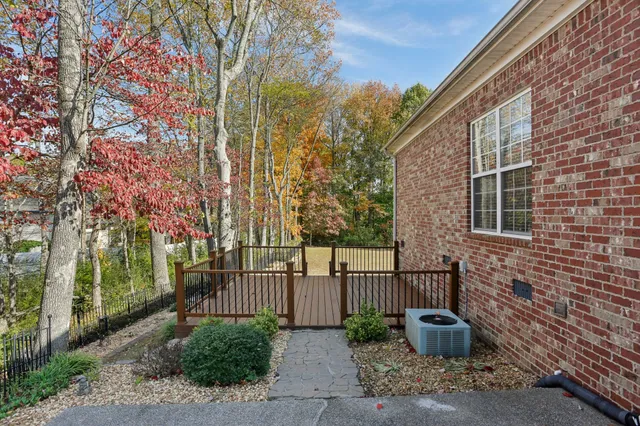 $599,900 | 4015 Pilgrim Trail, Greenbrier, TN 37073