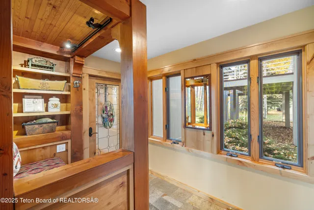 $4,950,000 | 3035 White Pine Lane, Wilson, WY 83014