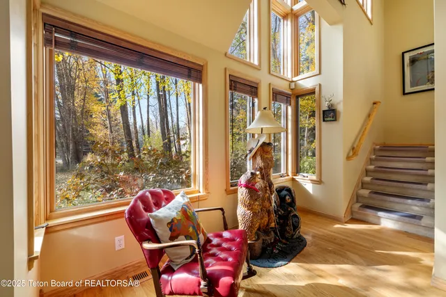 $4,950,000 | 3035 White Pine Lane, Wilson, WY 83014