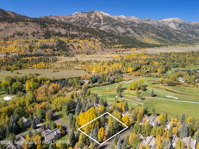 $4,950,000 | 3035 White Pine Lane, Wilson, WY 83014