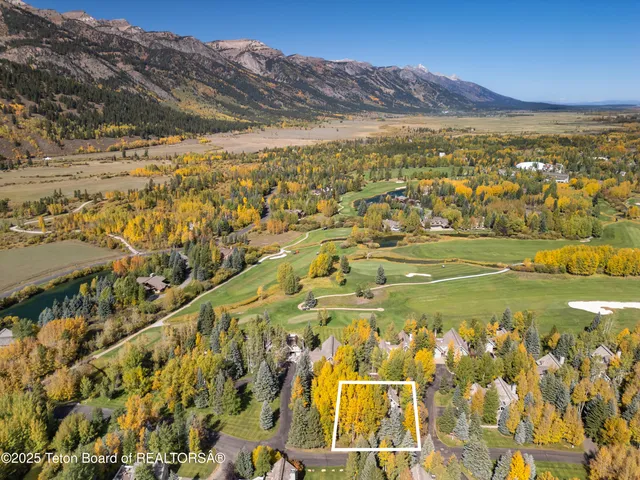 $4,950,000 | 3035 White Pine Lane, Wilson, WY 83014
