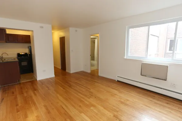 $1,195 | 1040 West Hollywood Avenue, Unit 412, Chicago, IL 60660
