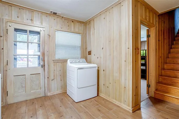 $6,500 | 1505 North Riverside Drive, Fort Worth, TX 76111