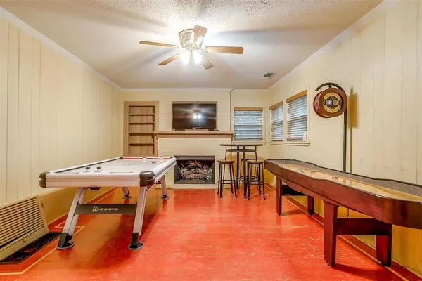 $6,500 | 1505 North Riverside Drive, Fort Worth, TX 76111