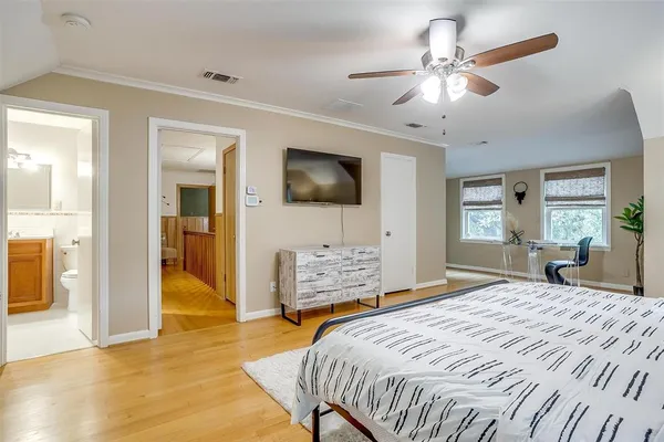 $6,500 | 1505 North Riverside Drive, Fort Worth, TX 76111