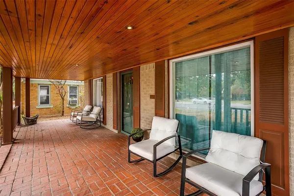 $6,500 | 1505 North Riverside Drive, Fort Worth, TX 76111