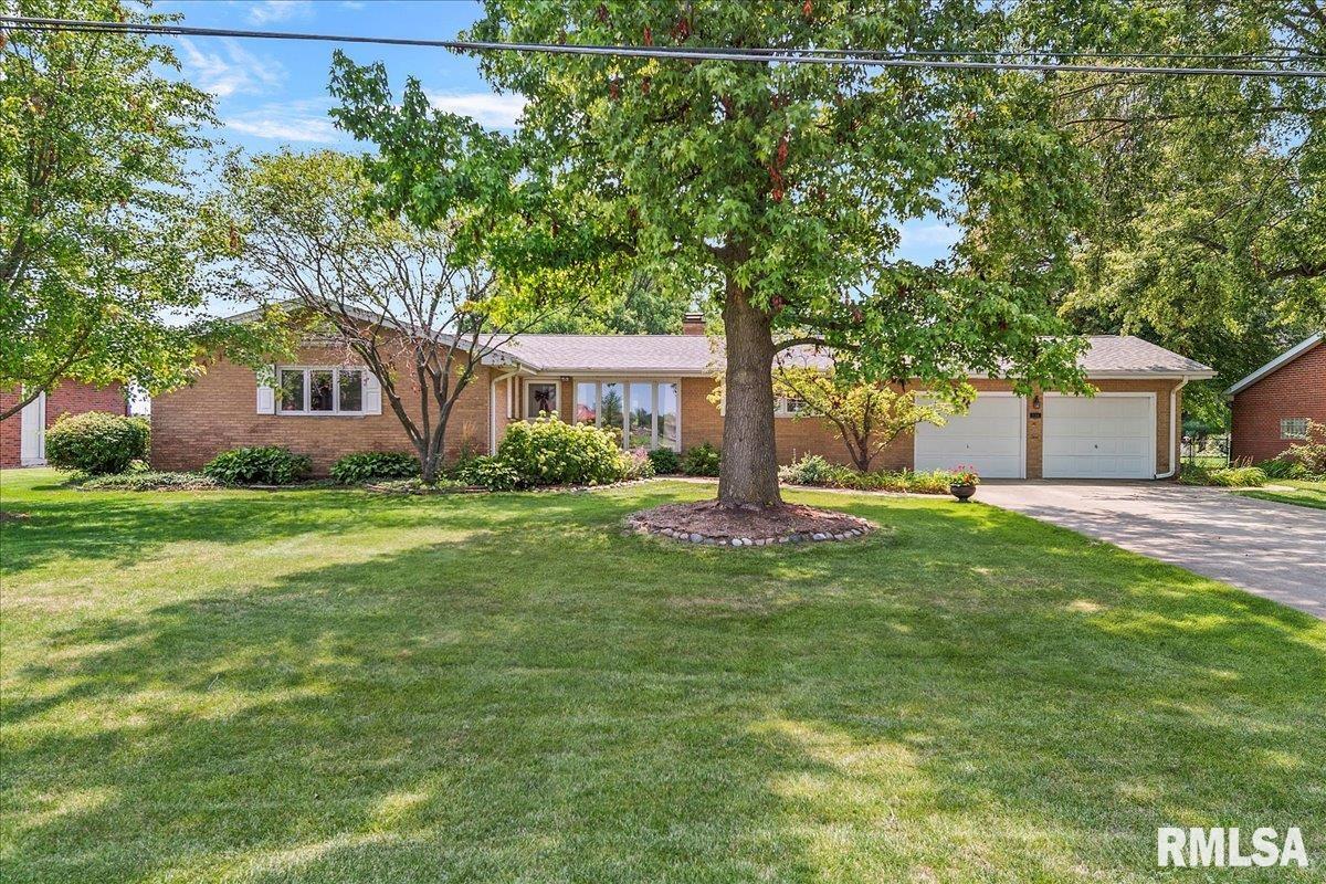 716 West Main Street Rochester, IL 62563 - Photo 2 of 43