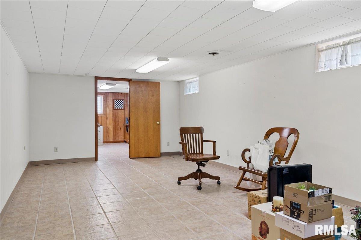 716 West Main Street Rochester, IL 62563 - Photo 29 of 43