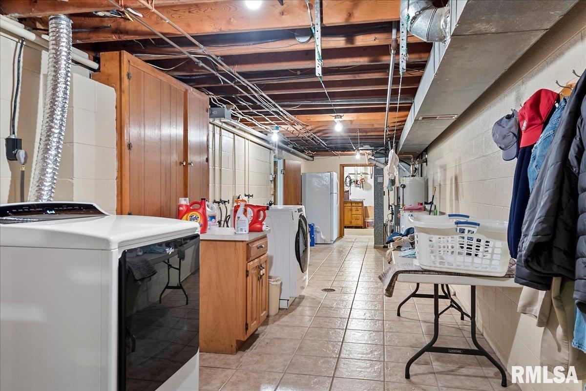 716 West Main Street Rochester, IL 62563 - Photo 36 of 43
