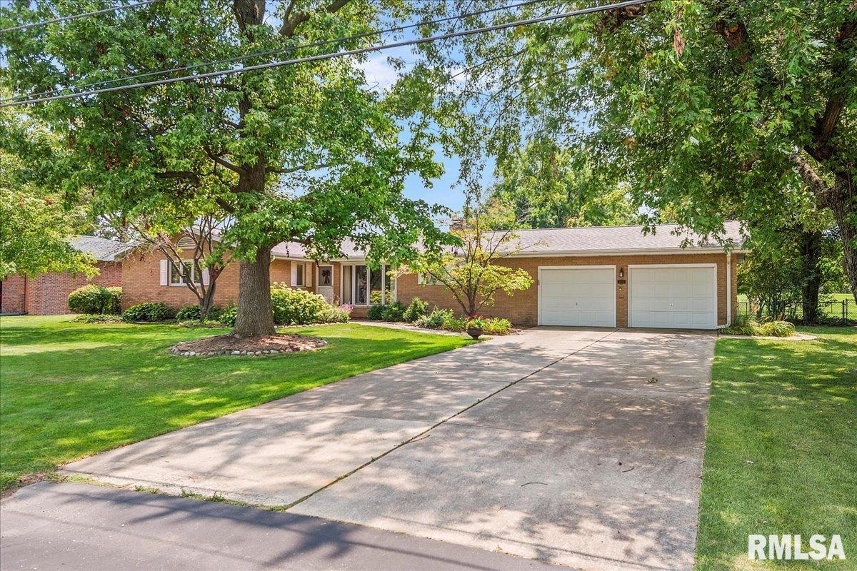 716 West Main Street Rochester, IL 62563 - Photo 4 of 43