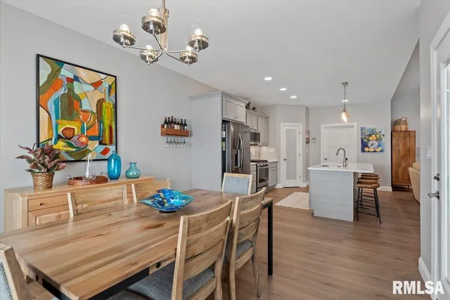 $399,900 | 3702 Westgate Drive, Springfield, IL 62711