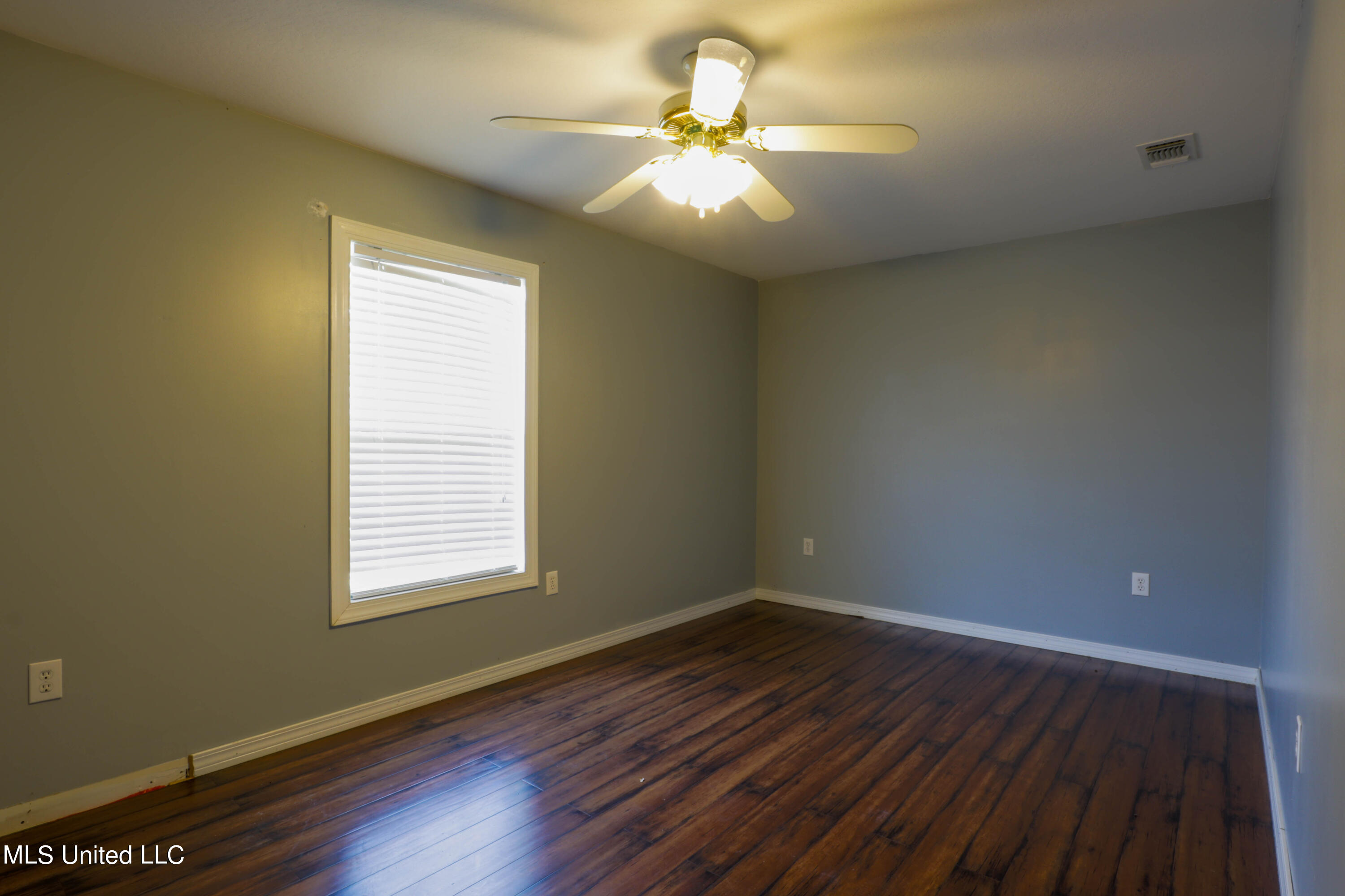 6877 Union Road Richton, MS 39476 - Photo 16 of 30 6877 Union Rd Richton-12