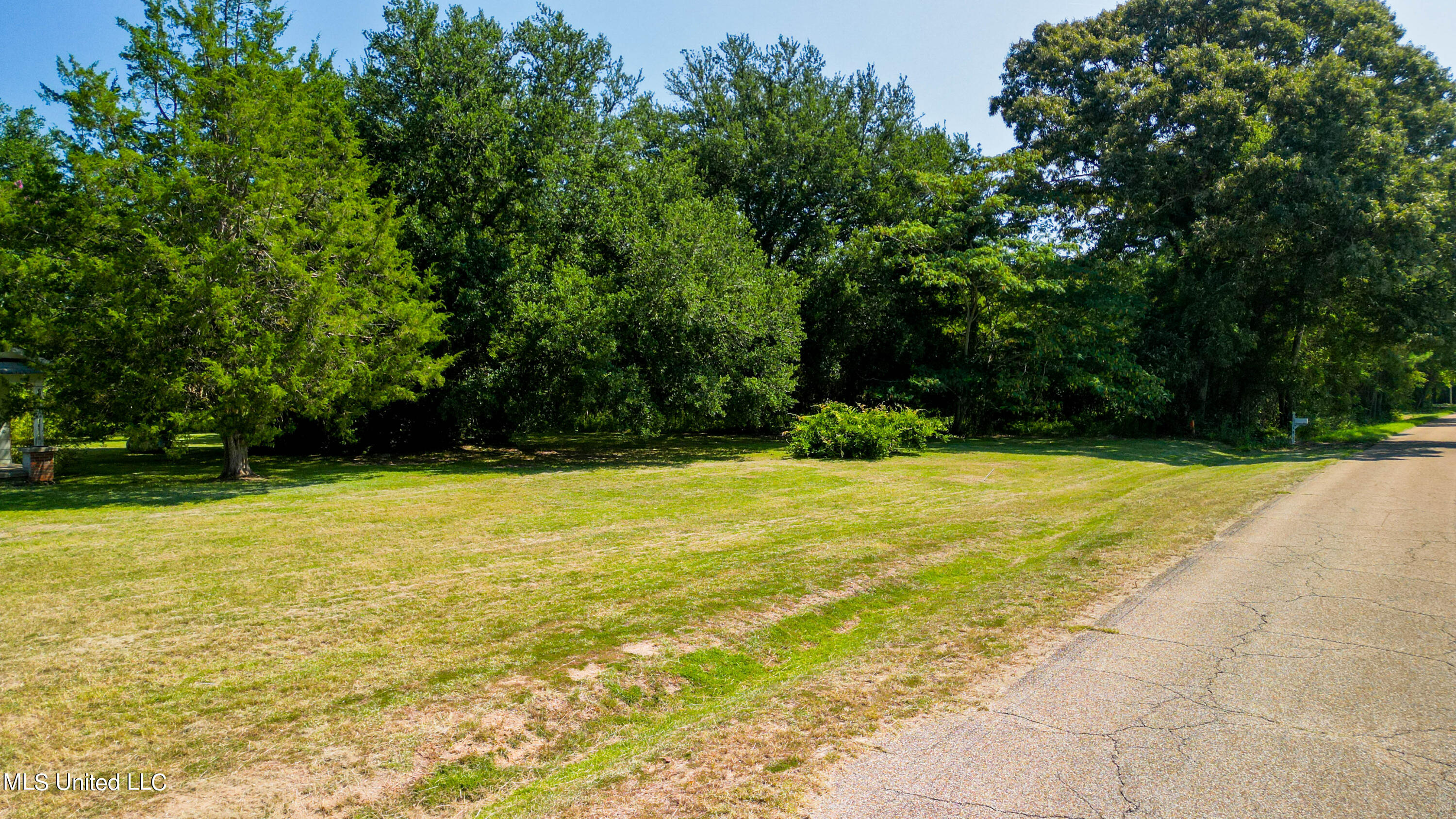 6877 Union Road Richton, MS 39476 - Photo 21 of 30 6877 Union Rd Richton-21