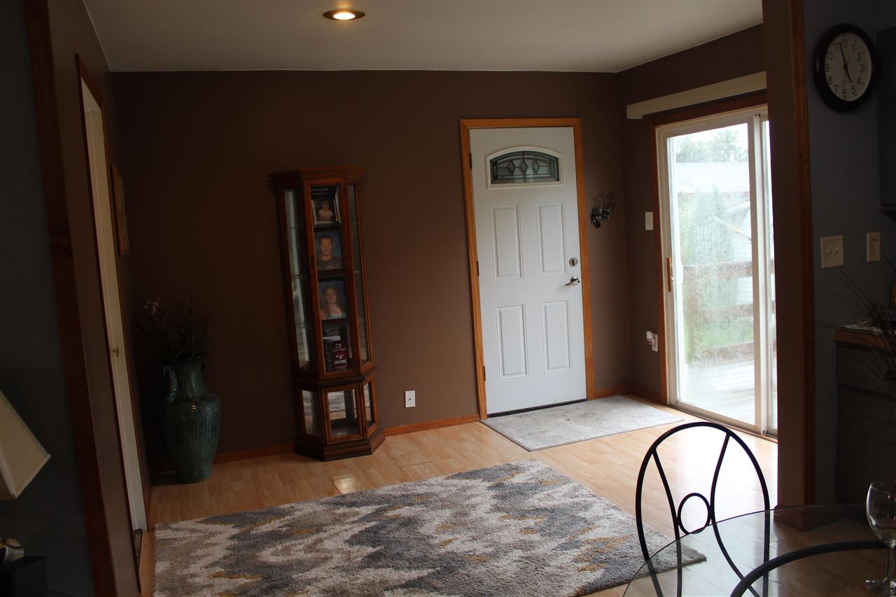 6285 East Lake Road Millington, MI 48746 - Photo 8 of 28 50063197-7.JPG