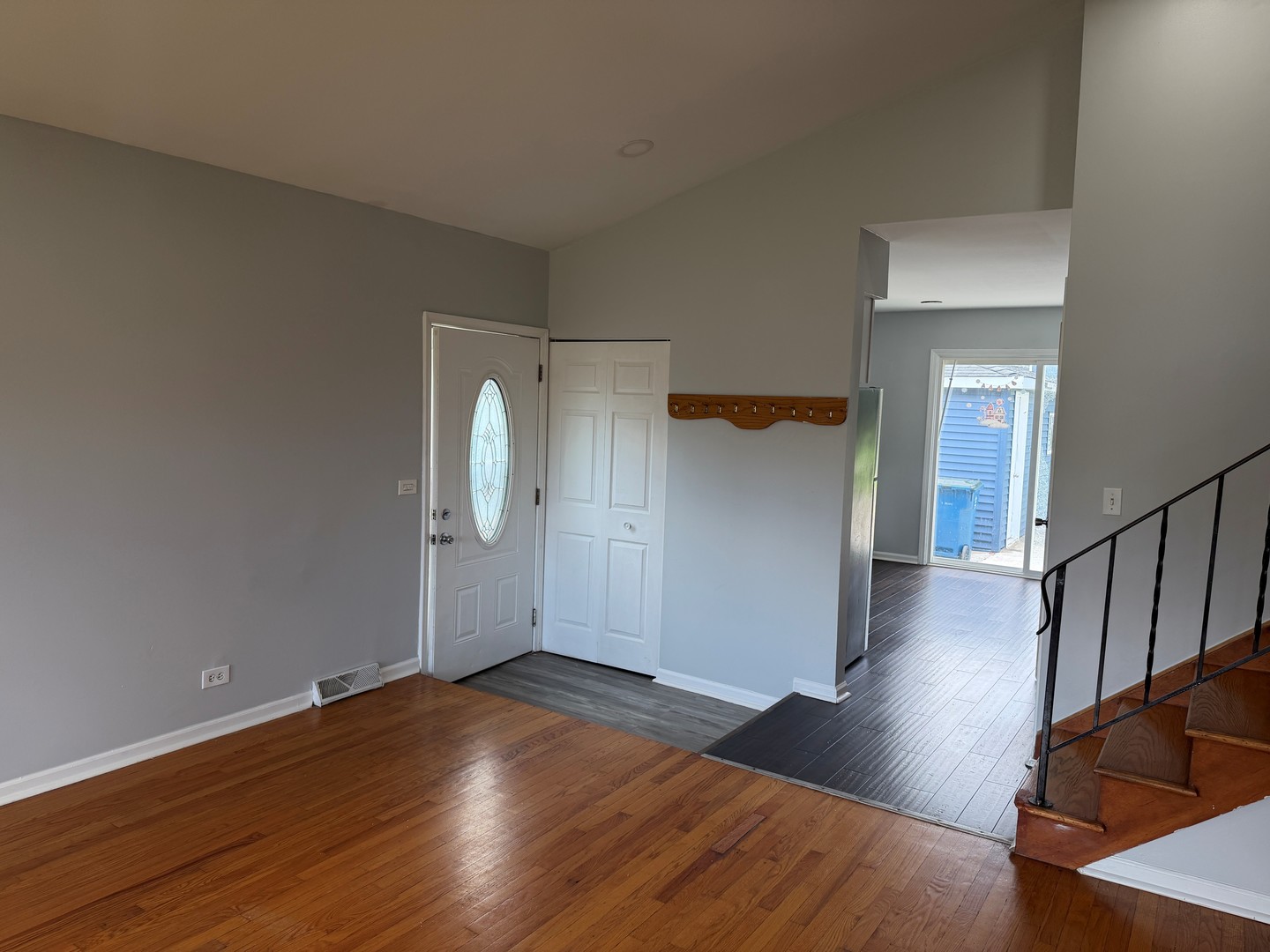 934 South Harvard Avenue Addison, IL 60101 - Photo 4 of 14