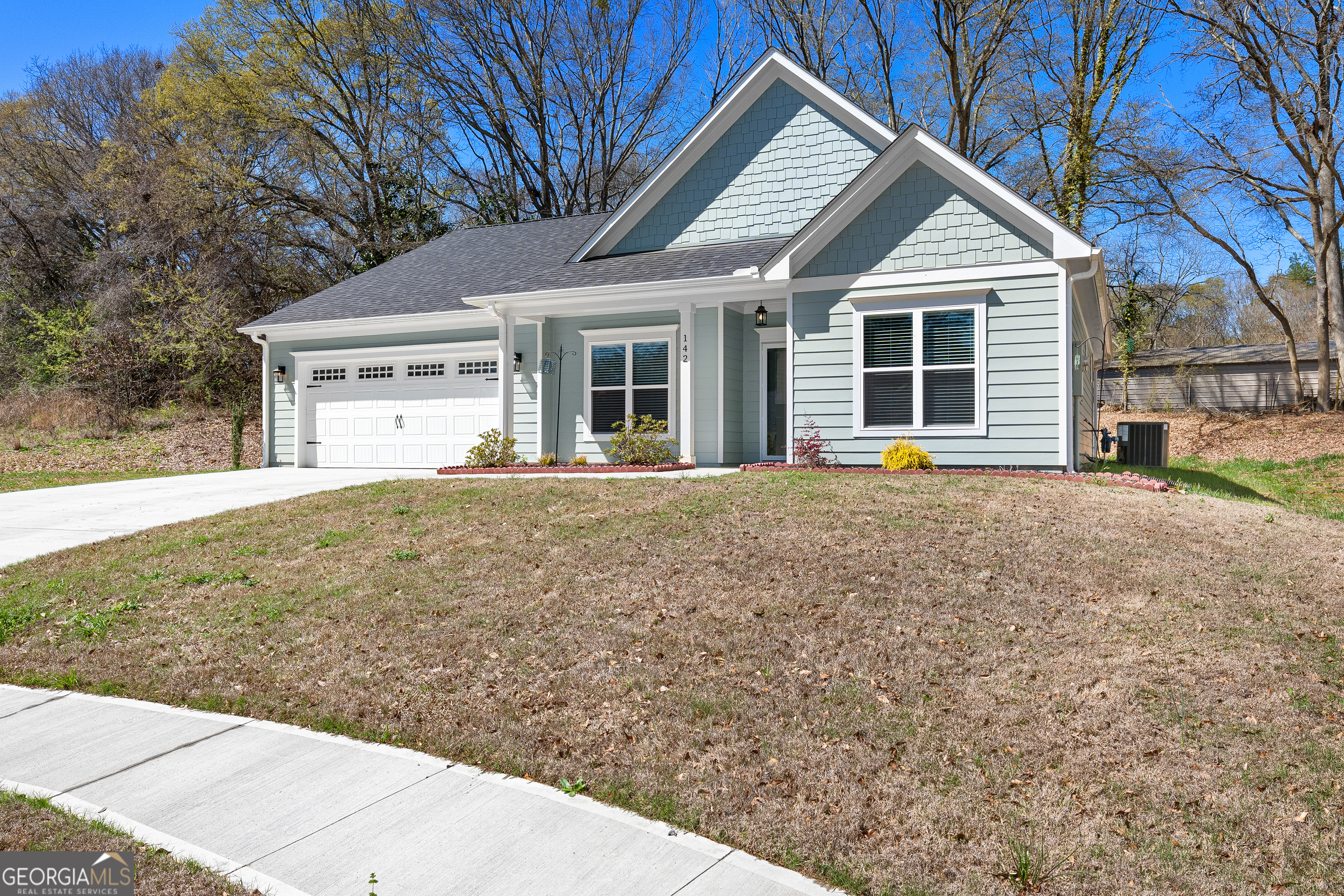 142 Fairview Street Hartwell, GA 30643 - Photo 3 of 39