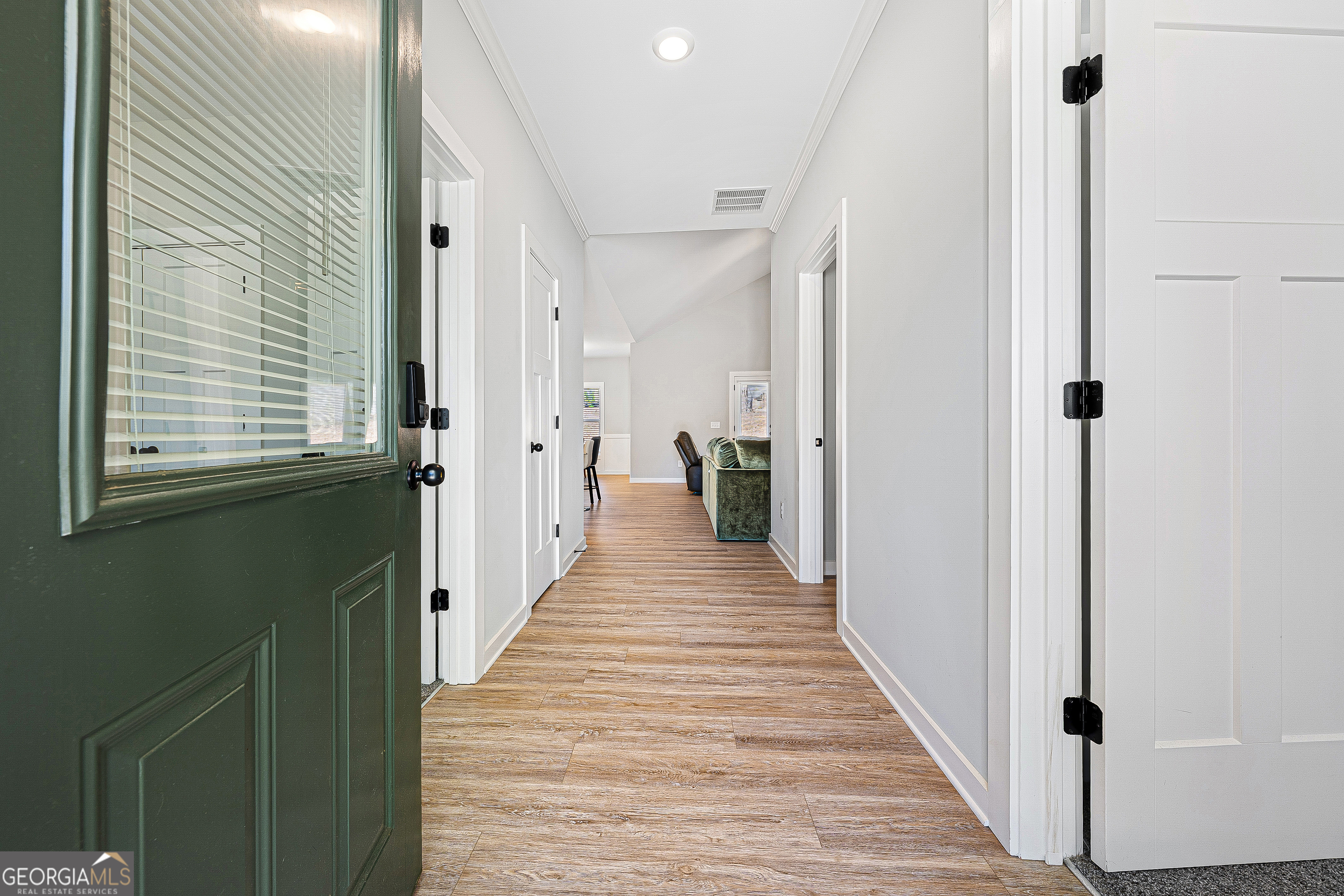 142 Fairview Street Hartwell, GA 30643 - Photo 6 of 39