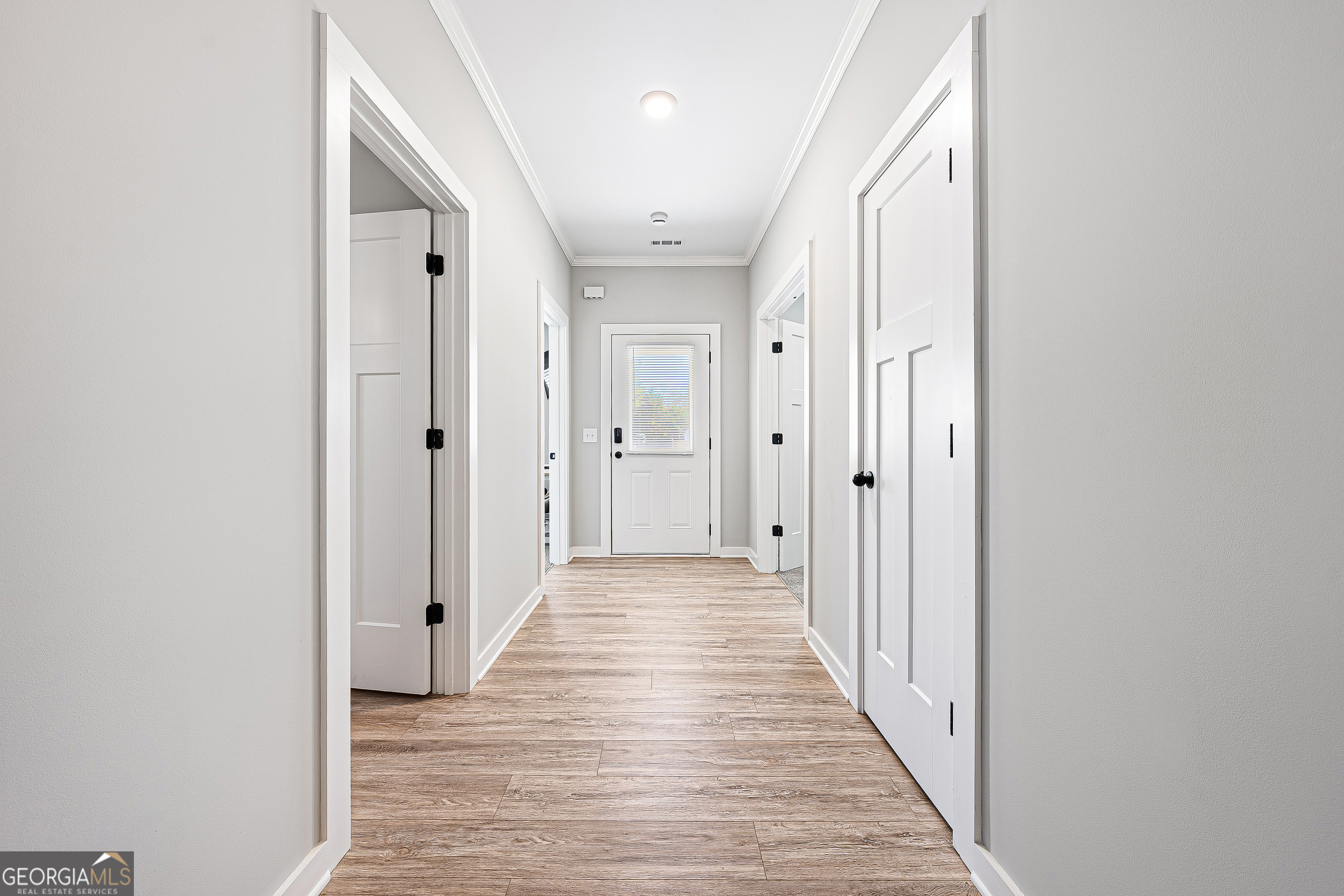 142 Fairview Street Hartwell, GA 30643 - Photo 7 of 39