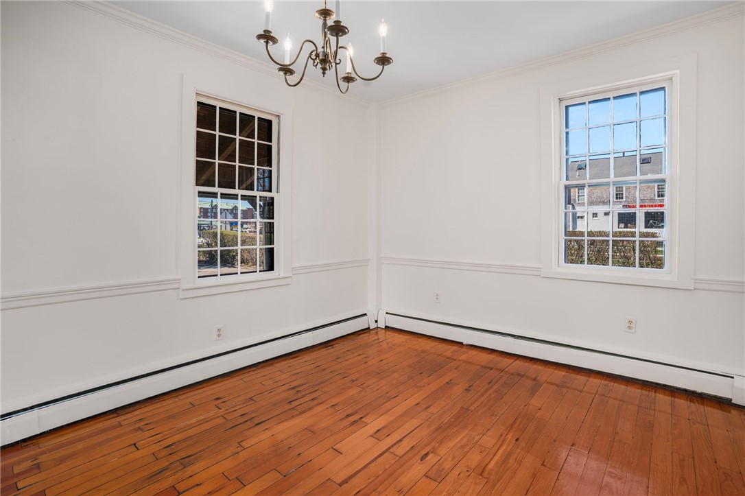 14 Elm Street Newport, RI 02840 - Photo 10 of 41